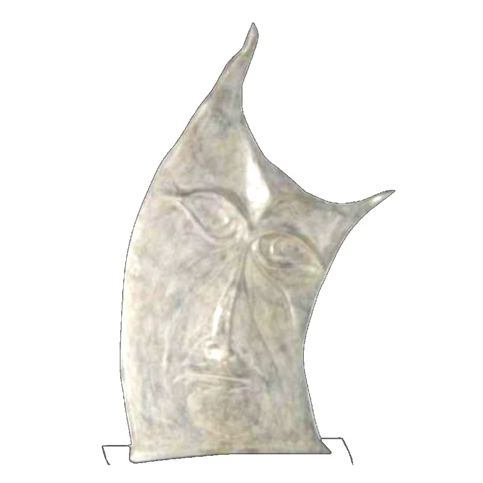 Imagen en tela (2011) escultura en bronce