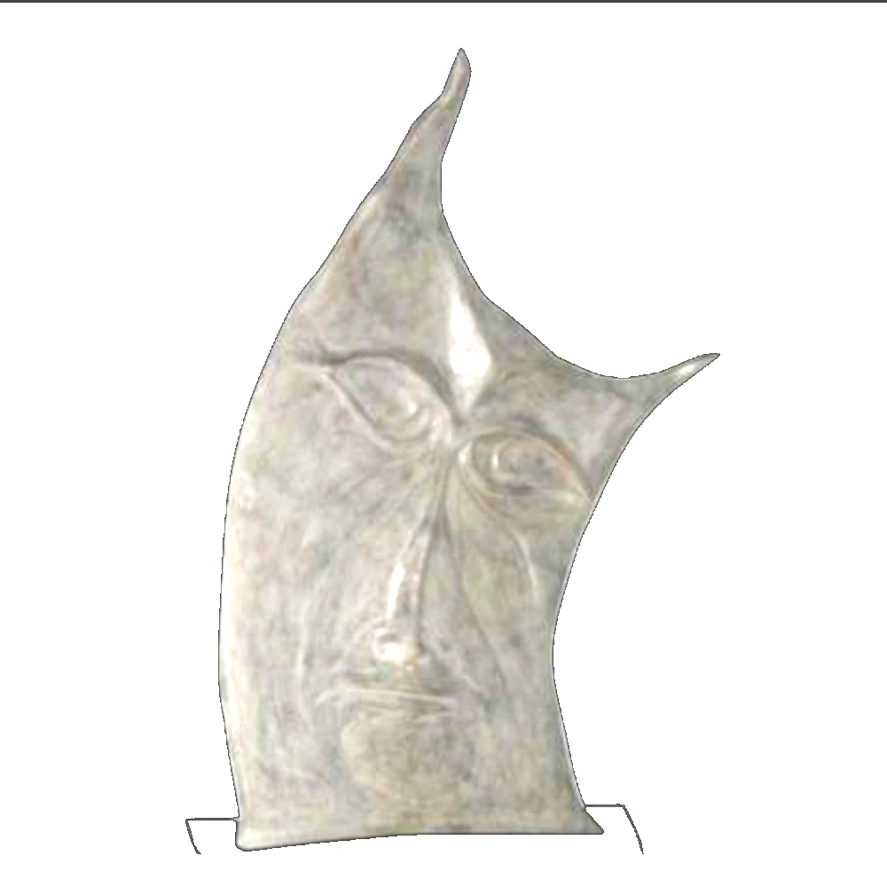 Imagen en tela (2011) escultura en bronce