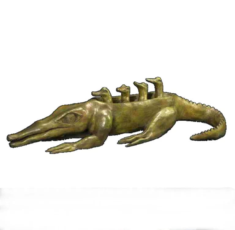 Escultura en bronce Mother is always right