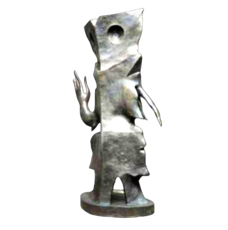 la sombra del ahuehuete escultura de Leonora Carrington