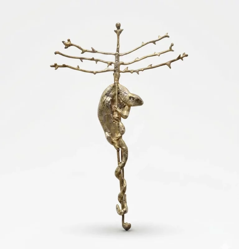 Dije de oro "Syssgy" de Leonora Carrington